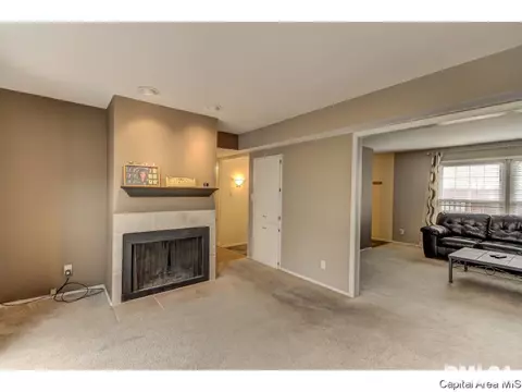 52 Greencastle Cir, Springfield, IL 62712 photo 17