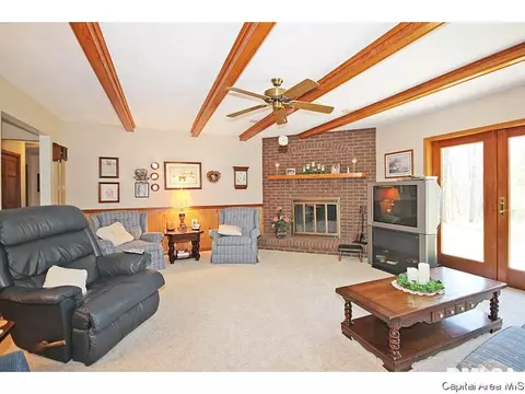 2620 E Lake Shore Dr, Springfield, IL 62712 photo 5