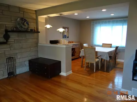 2008 Parkview, Springfield, IL 62704 photo 4