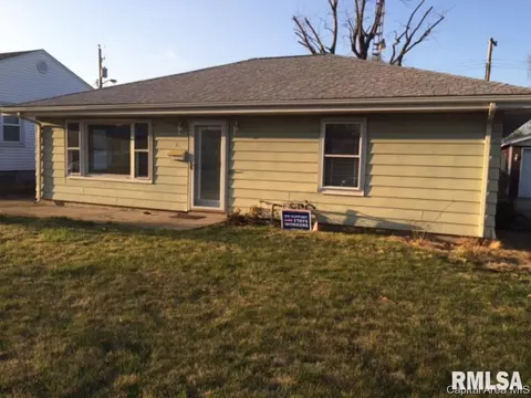 21 St Cabrini Ct, Springfield, IL 62702 photo 2