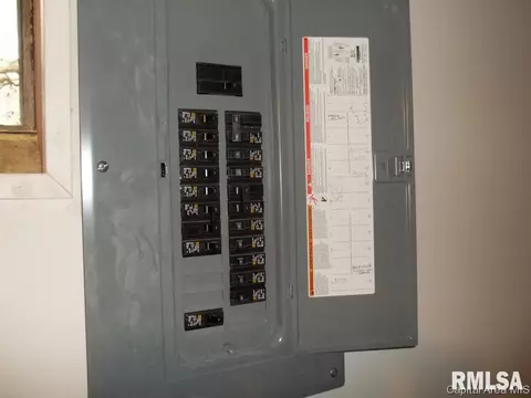 1907 Lee, Springfield, IL 62703 photo 22