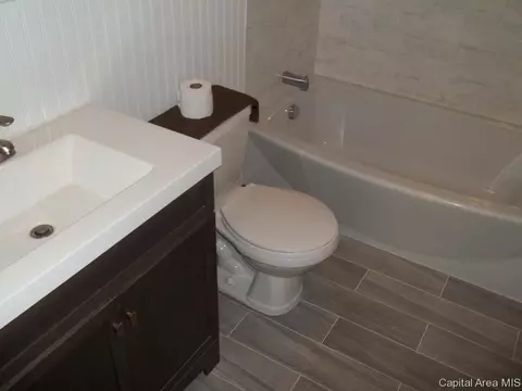 1907 Lee, Springfield, IL 62703 photo 10
