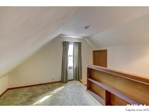 2118 Pickett, Springfield, IL 62703 photo 14