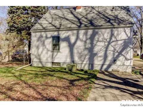 2118 Pickett, Springfield, IL 62703 photo 27