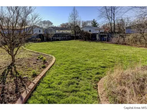 212 Tulip, Springfield, IL 62707 photo 34