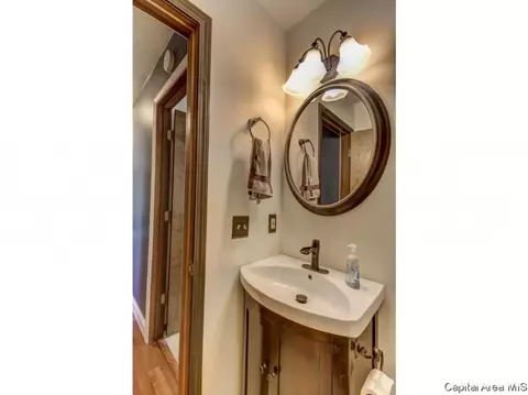 212 Tulip, Springfield, IL 62707 photo 20