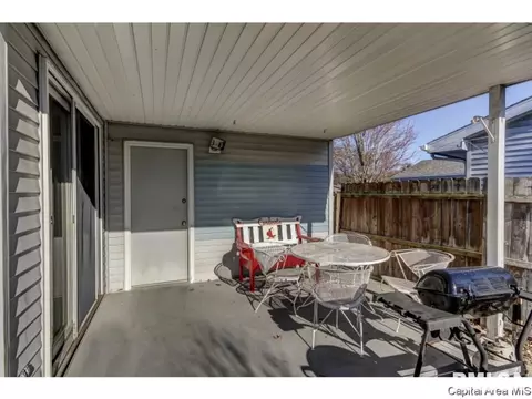 212 Tulip, Springfield, IL 62707 photo 23