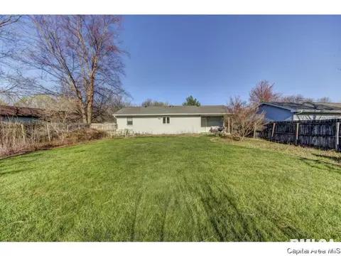 212 Tulip, Springfield, IL 62707 photo 33