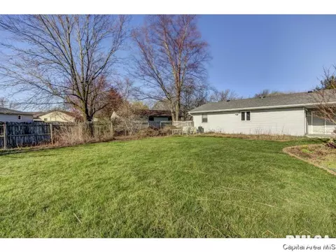 212 Tulip, Springfield, IL 62707 photo 30
