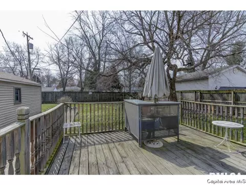 2000 E Hood St, Springfield, IL 62703 photo 27
