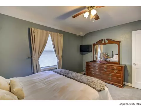 2000 E Hood St, Springfield, IL 62703 photo 20