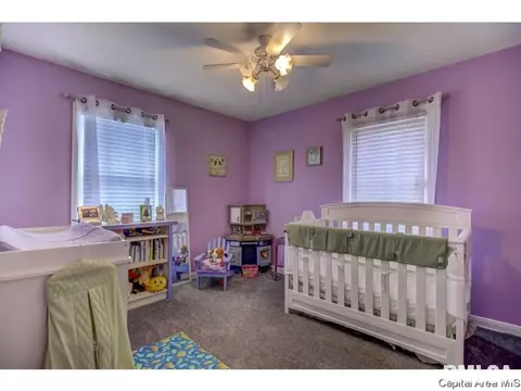 2000 E Hood St, Springfield, IL 62703 photo 17