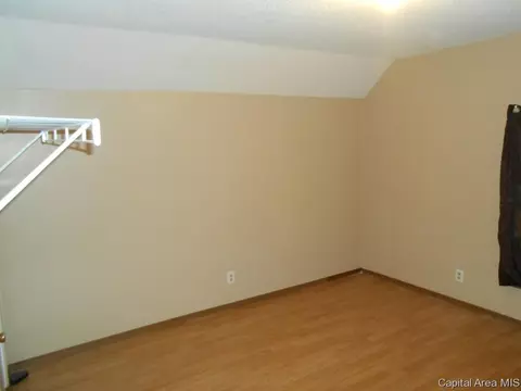 2004 Lawrence, Springfield, IL 62703 photo 2