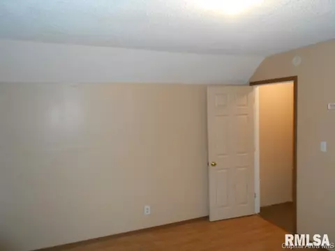2004 Lawrence, Springfield, IL 62703 photo 3
