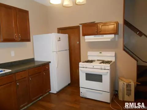 2004 Lawrence, Springfield, IL 62703 photo 7