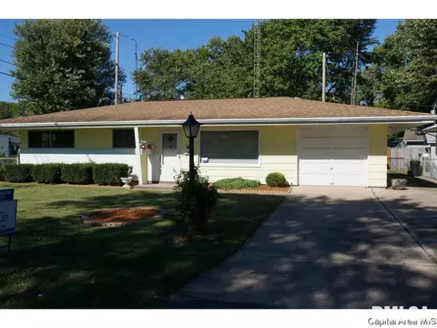 3349 Stanton St, Springfield, IL 62703 photo 1