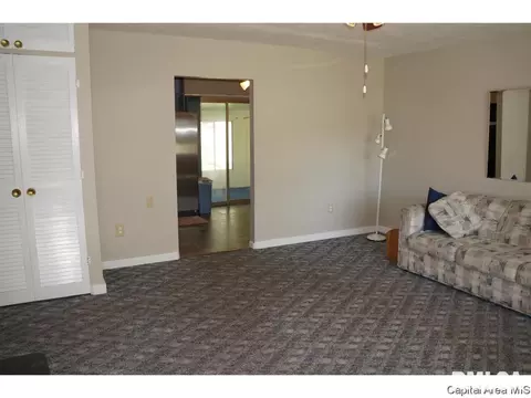 3349 Stanton St, Springfield, IL 62703 photo 7