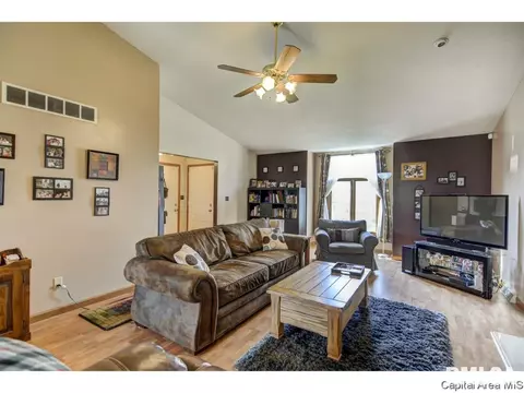 1219 Christopher, Springfield, IL 62712 photo 18