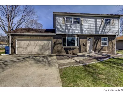 2305 E Sangamon Ave, Springfield, IL 62702 photo 1