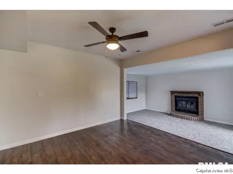 2305 E Sangamon Ave, Springfield, IL 62702 photo 25