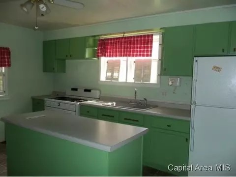 607 Eastman Ave, Springfield, IL 62702 photo 9