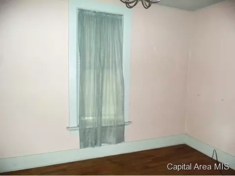 607 Eastman Ave, Springfield, IL 62702 photo 6