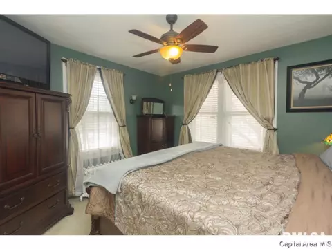 1430 S 4th St, Springfield, IL 62703 photo 16