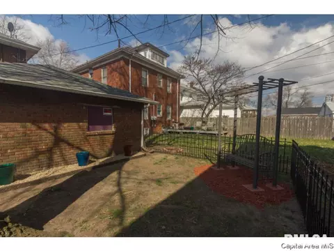 1430 S 4th St, Springfield, IL 62703 photo 28