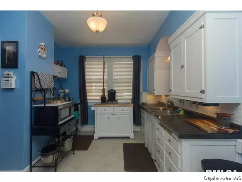 1430 S 4th St, Springfield, IL 62703 photo 9