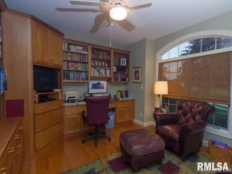 3113 Ironhill Dr, Springfield, IL 62711 photo 8