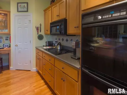 3113 Ironhill Dr, Springfield, IL 62711 photo 18