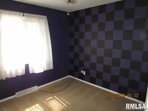 2425 Sutherland Rd, Springfield, IL 62702 photo 13