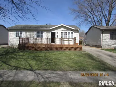 2425 Sutherland Rd, Springfield, IL 62702 photo 1