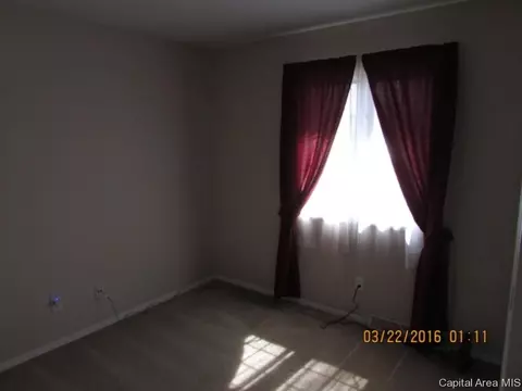 2425 Sutherland Rd, Springfield, IL 62702 photo 11