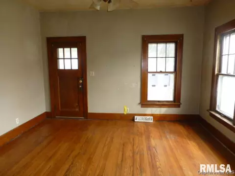 600 W Lawrence Ave, Springfield, IL 62704 photo 2