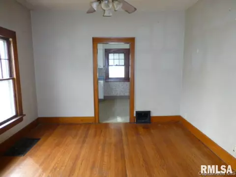 600 W Lawrence Ave, Springfield, IL 62704 photo 4