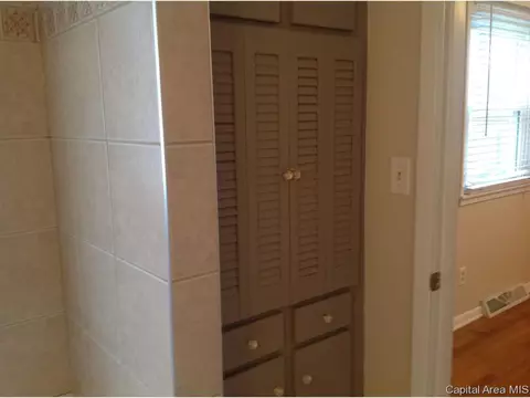 2708 Bennington, Springfield, IL 62704 photo 7
