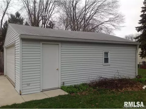 2708 Bennington, Springfield, IL 62704 photo 19