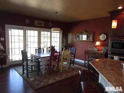 4308 Foxhall, Springfield, IL 62711 photo 4