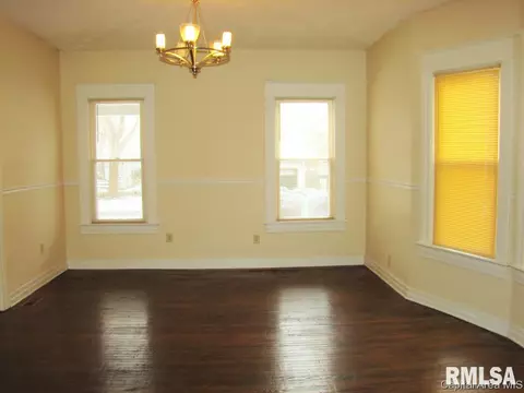 446 W Allen St, Springfield, IL 62704 photo 7