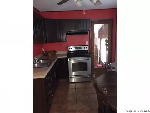 2013 N 20th, Springfield, IL 62702 photo 5