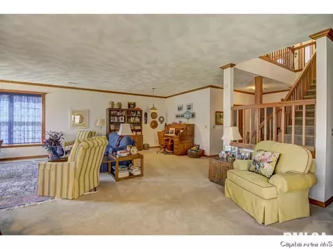 2116 Timbercrest Dr, Springfield, IL 62702 photo 21