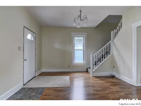 1115 N Patton St, Springfield, IL 62702 photo 2