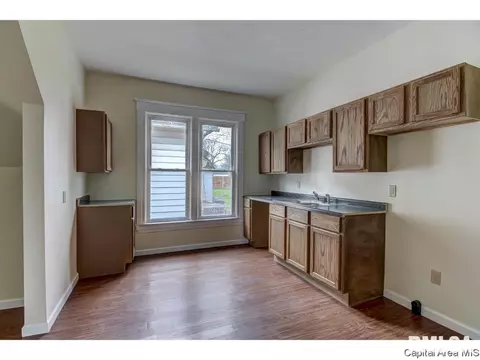 1115 N Patton St, Springfield, IL 62702 photo 16