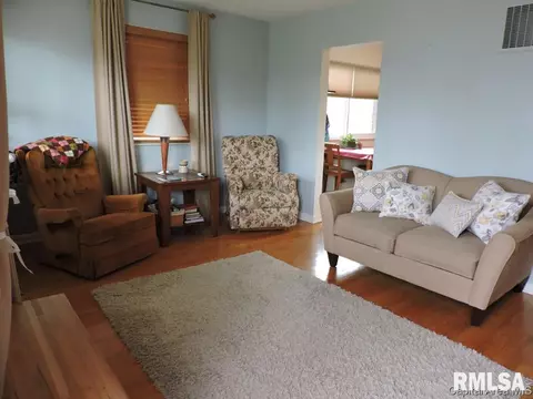 340 N Lincoln Ave, Springfield, IL 62702 photo 5