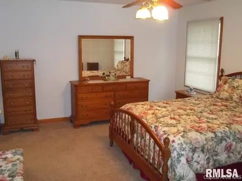 1614 Thornhill, Springfield, IL 62711 photo 12