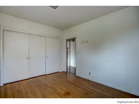 1928 Parkview Dr, Springfield, IL 62704 photo 17