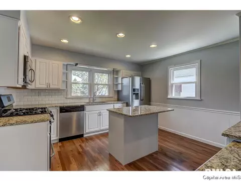 2104 E Sangamon, Springfield, IL 62702 photo 14