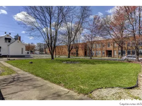 2104 E Sangamon, Springfield, IL 62702 photo 33