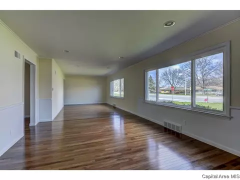 2104 E Sangamon, Springfield, IL 62702 photo 12